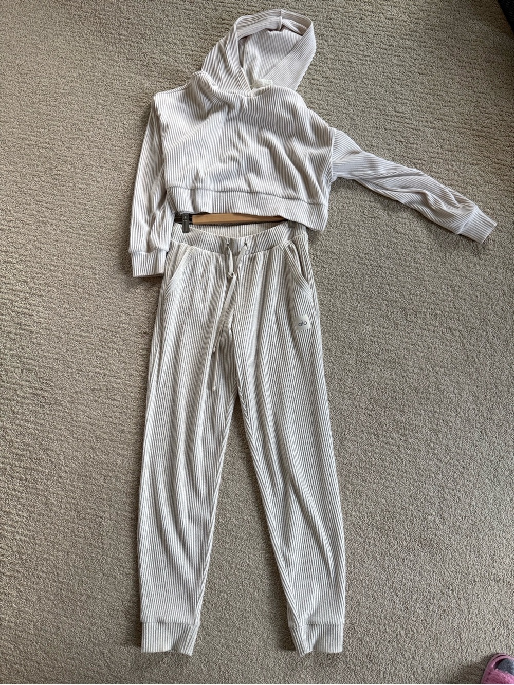 SOLD! Cropped Ribbed Hoodie & Jogger Set - Ivey/ cream